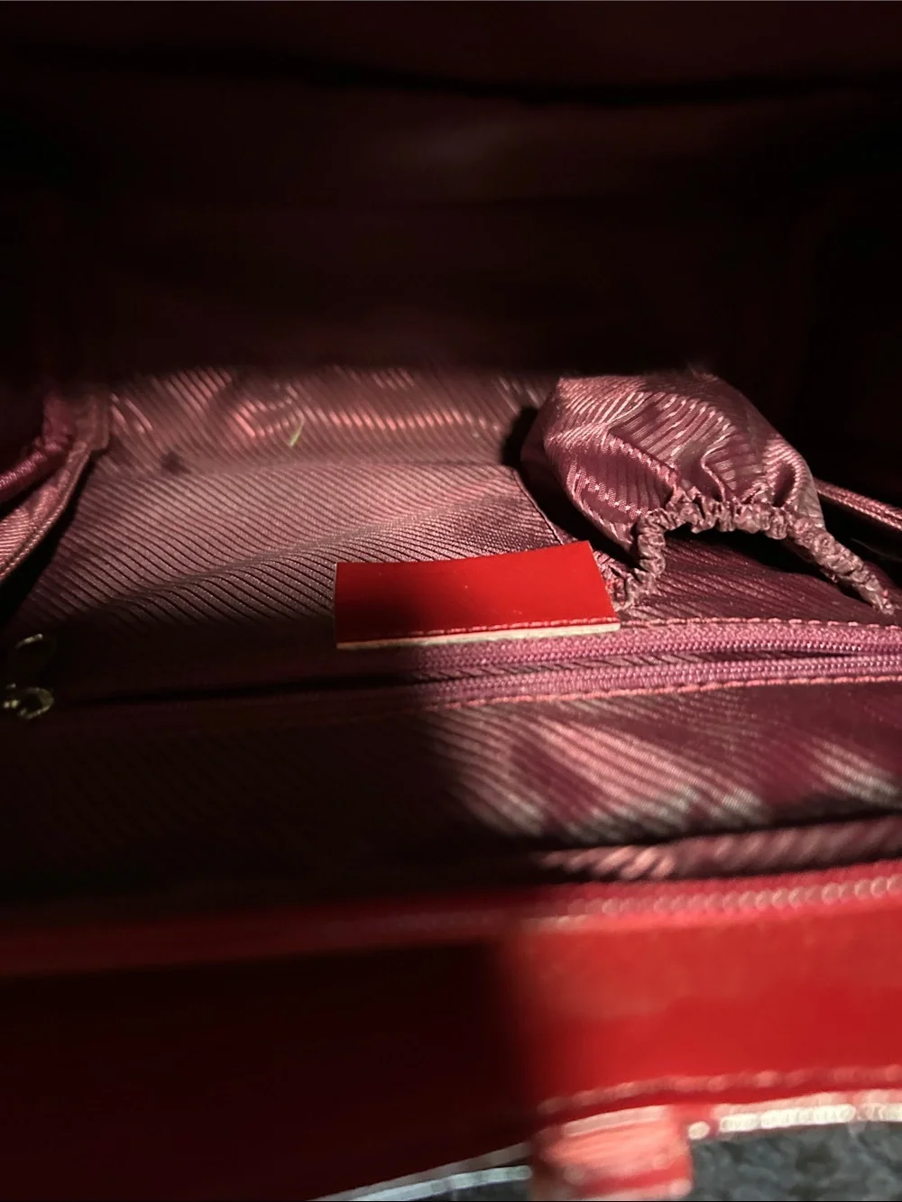 Red Croc-Effect Patent Shoulder Bag with Metallic Clasp